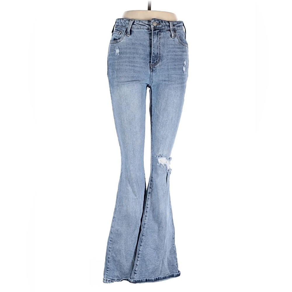 BCBGeneration High Rise Flare Jeans - Picture 5 of 7